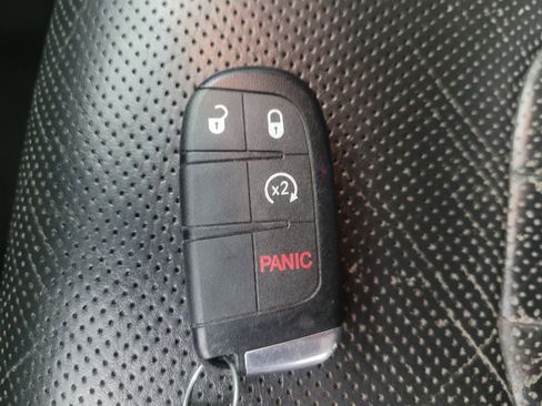 Used 2015 Chrysler 200 S w/ Navigation & Sound Group I AWD/4WD image 32