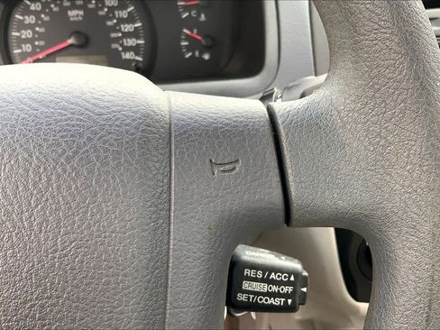 Used 2005 Kia Spectra LX image 24