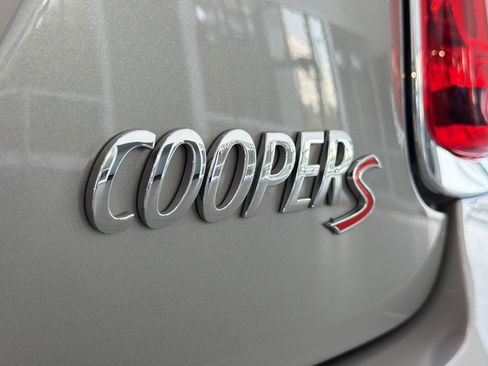 Certified 2024 MINI Cooper S FWD image 33
