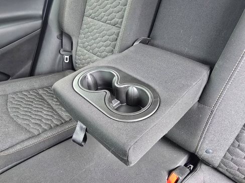 Used 2018 Chevrolet Equinox LT image 30