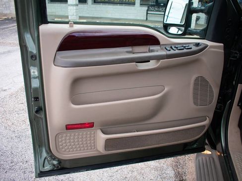 Used 2003 Ford Excursion Eddie Bauer image 11