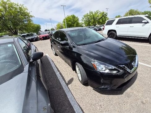 Used 2017 Nissan Sentra S w/ S Style Package FWD image 6