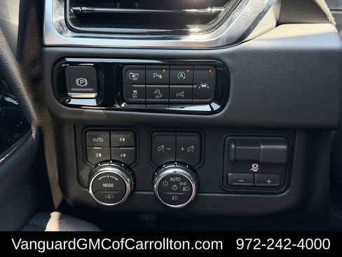 New 2026 GMC Yukon XL Denali w/ Denali Reserve Package AWD/4WD image 20