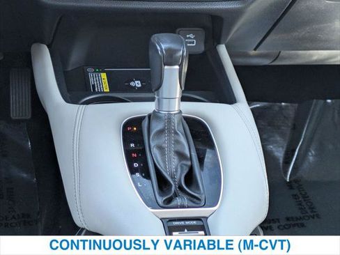 Certified 2024 Honda HR-V EX-L image 19