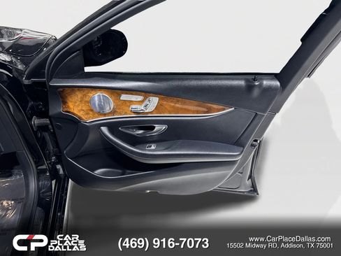 Used 2018 Mercedes-Benz E 300 image 19