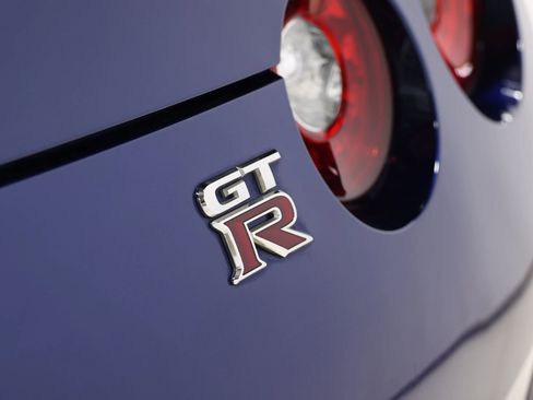 Used 2014 Nissan GT-R Premium image 54