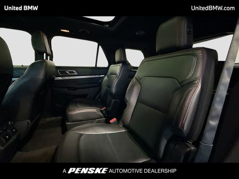 Used 2018 Ford Explorer Sport w/ Equipment Group 401A image 13