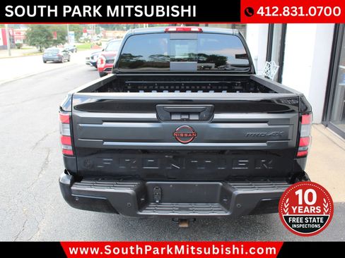 Used 2025 Nissan Frontier PRO-4X AWD/4WD image 8
