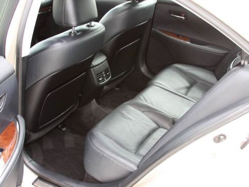 Used 2010 Lexus ES 350 FWD image 37