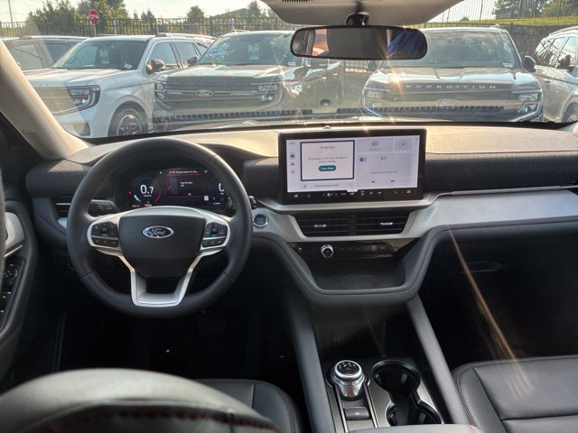 New 2026 Ford Explorer Active w/ Active Comfort Package AWD/4WD image 25