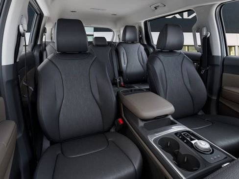 New 2026 Kia Carnival LXS image 15