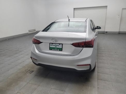 Used 2022 Hyundai Accent SE FWD image 7