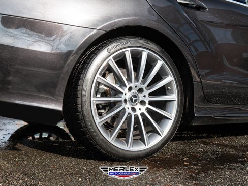 Used 2018 Mercedes-Benz CLS 550 image 11