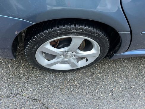 Used 2005 Subaru Legacy 2.5GT Limited image 12