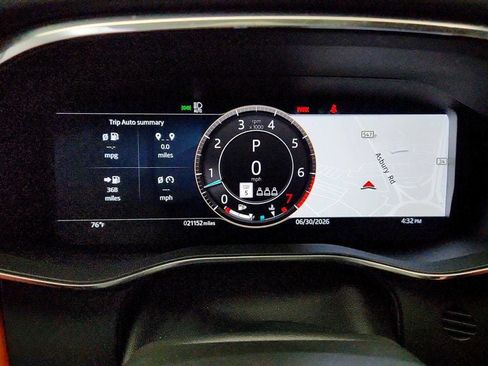 Used 2024 Jaguar F-PACE R-Dynamic S AWD/4WD image 15