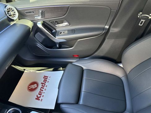 Used 2024 Mercedes-Benz CLA 250 4MATIC image 23