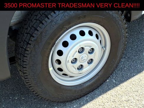 Used 2025 RAM ProMaster 3500 w/ Convenience Group FWD image 8