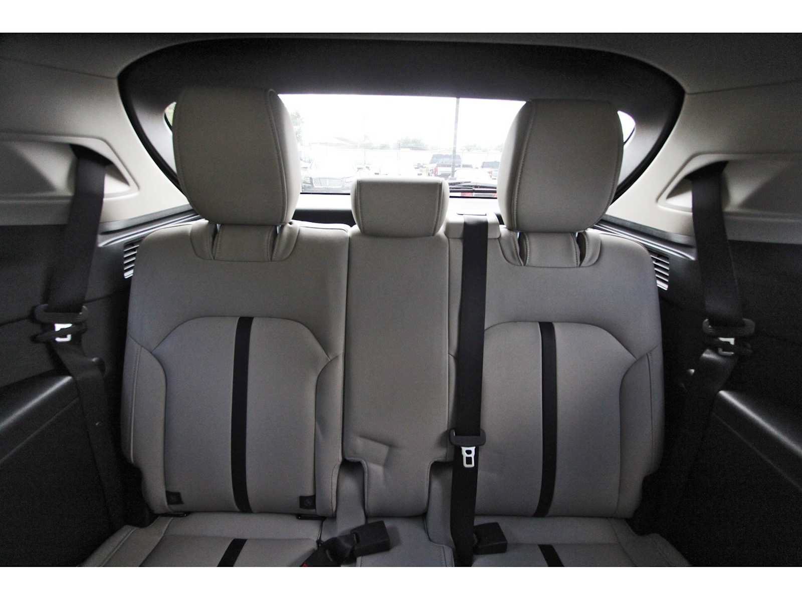 Certified 2026 MAZDA CX-90 3.3 Turbo w/ Preferred Package AWD/4WD image 11