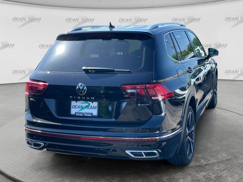 Used 2022 Volkswagen Tiguan SEL R-Line AWD/4WD image 7