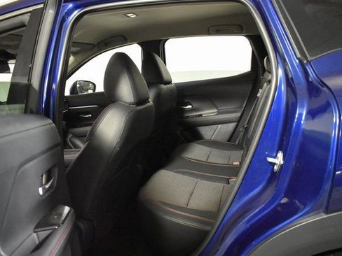 Certified 2025 Nissan Kicks SR image 26