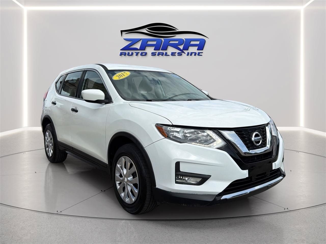 Used 2017 Nissan Rogue S AWD/4WD image 9