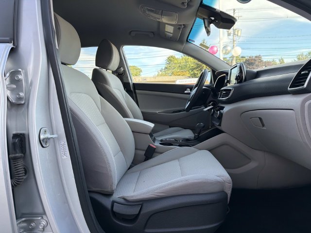 Used 2019 Hyundai Tucson SE w/ Cargo Package AWD/4WD image 16