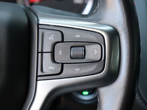 Used 2021 Chevrolet Tahoe Z71 image 17