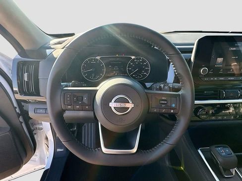 New 2025 Nissan Pathfinder SV w/ Cargo Package image 11