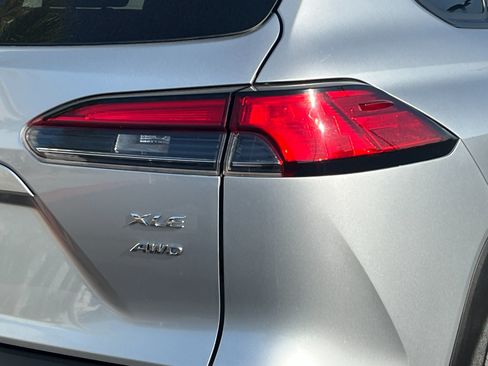 Used 2023 Toyota Corolla Cross XLE AWD/4WD image 26