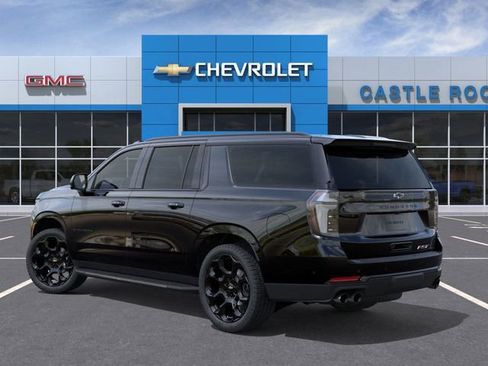 New 2026 Chevrolet Suburban RST image 3