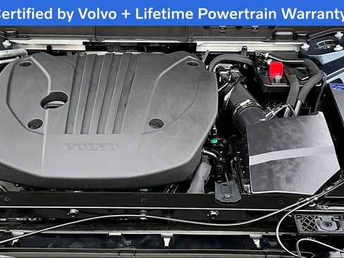 Used 2023 Volvo XC60 B5 Plus w/ Protection Package Premier image 13