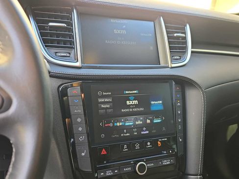 Certified 2024 INFINITI QX50 Luxe w/ Accent Package image 20