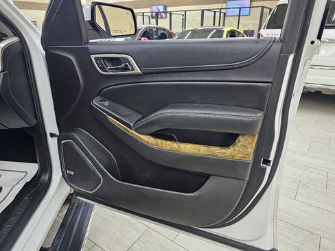 Used 2017 GMC Yukon Denali w/ Open Road Package image 45