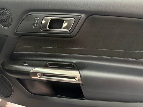 Used 2018 Ford Mustang Shelby GT350 w/ Electronics Package image 19