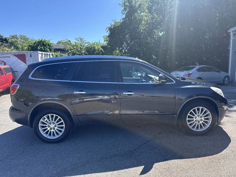 Used 2010 Buick Enclave CXL w/ Trailering Provision Package AWD/4WD image 9