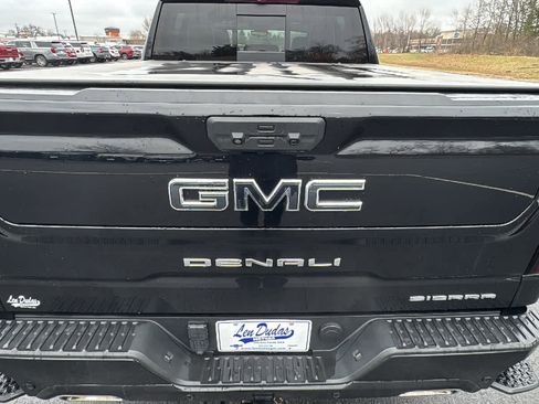 Certified 2023 GMC Sierra 1500 Denali Ultimate AWD/4WD image 28