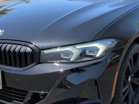 Certified 2023 BMW 330i Sedan w/ Convenience Package RWD image 6