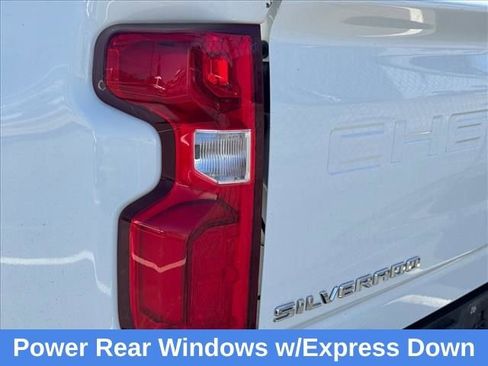 Used 2021 Chevrolet Silverado 2500 LTZ w/ LTZ Premium Package AWD/4WD image 21