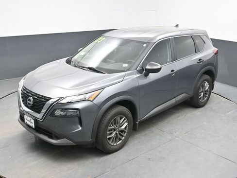 Used 2023 Nissan Rogue S AWD/4WD image 24