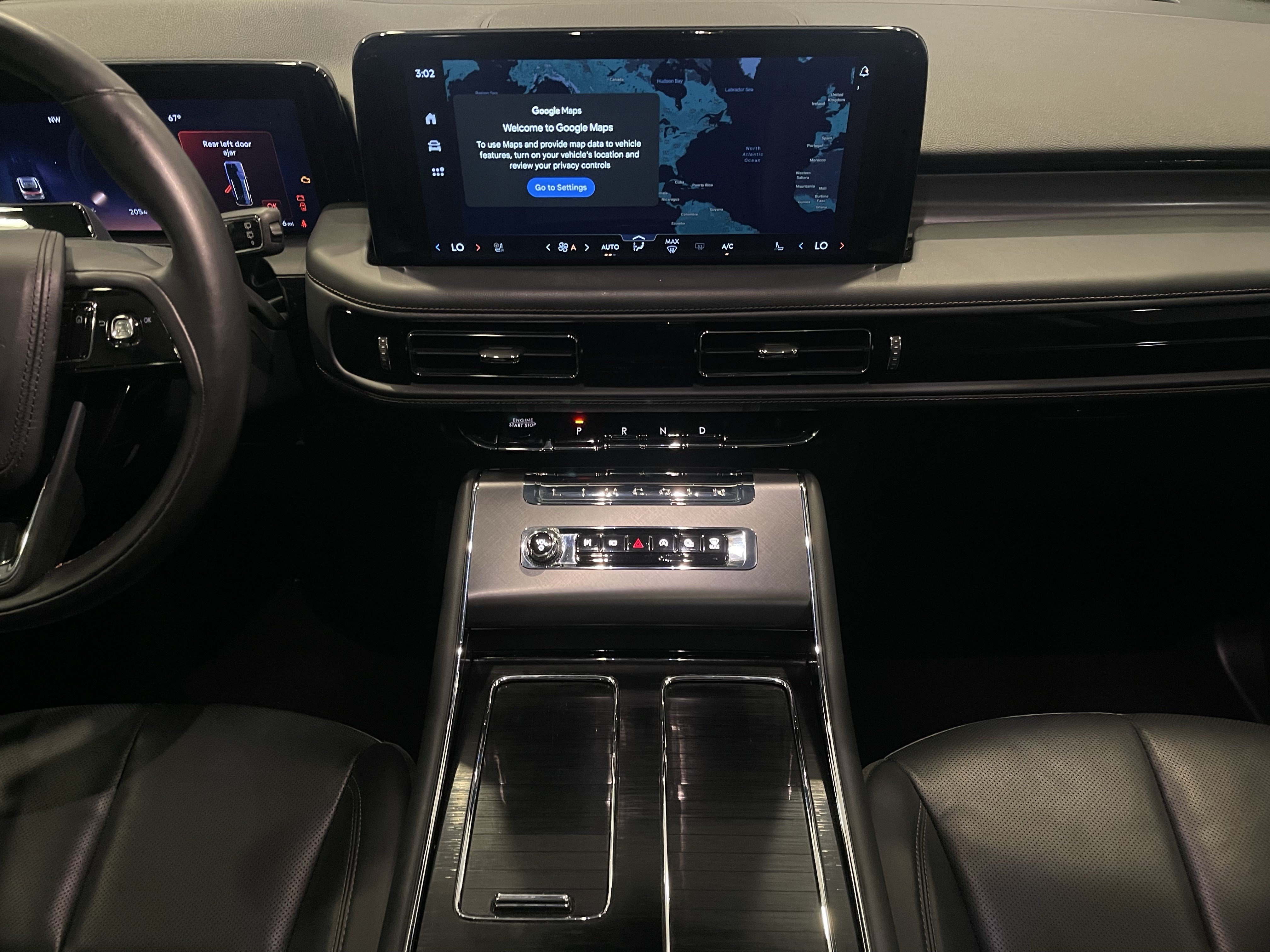 Used 2025 Lincoln Aviator AWD w/ Equipment Group 101A image 17