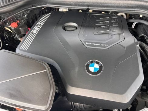 Used 2024 BMW X3 sDrive30i w/ M Sport Package RWD image 40