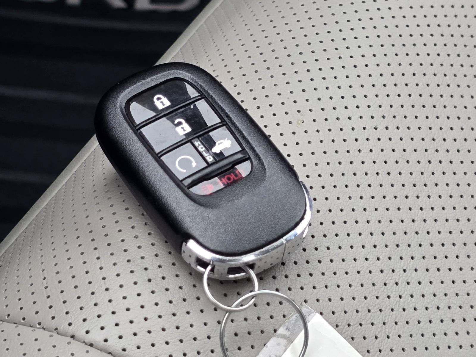 Used 2024 Honda Accord Touring image 33