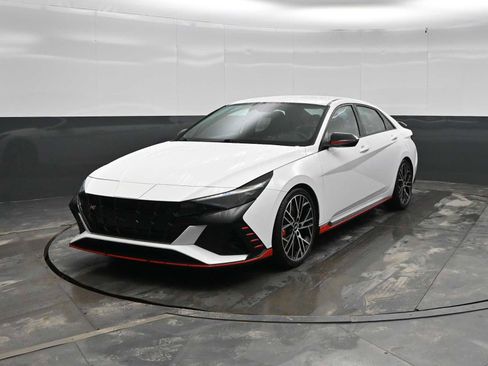 Used 2022 Hyundai Elantra N image 4