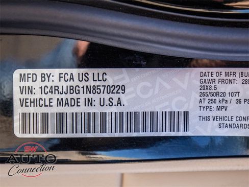 Used 2022 Jeep Grand Cherokee L Limited image 37