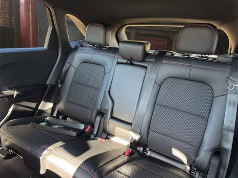 New 2026 Ford Escape ST-Line w/ Tech Pack #1 image 38