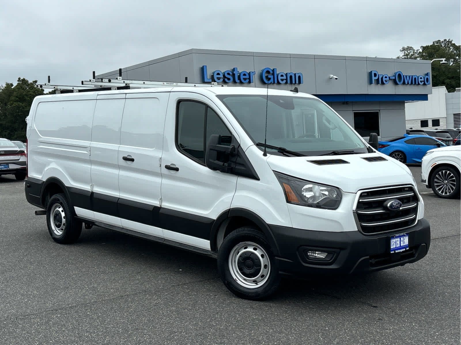 Used 2020 Ford Transit 150 Low Roof RWD image 2