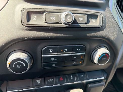 Used 2022 Chevrolet Silverado 2500 W/T w/ WT Fleet Convenience Package AWD/4WD image 22