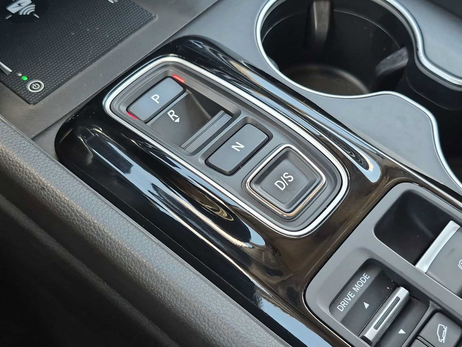 Certified 2024 Honda Pilot Touring image 29