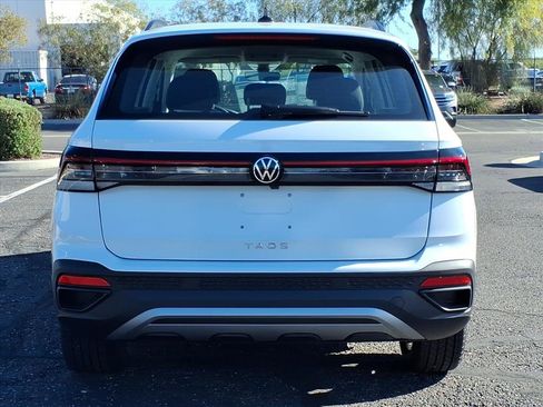 New 2026 Volkswagen Taos S image 7