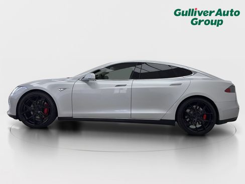 Used 2013 Tesla Model S RWD image 3